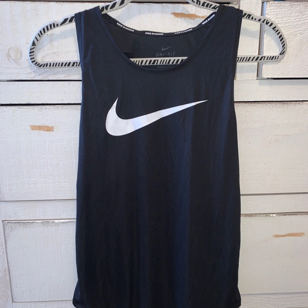 nike tank top